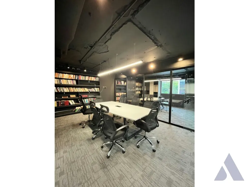 Se alquila oficina 330m2 La Castellana 2893