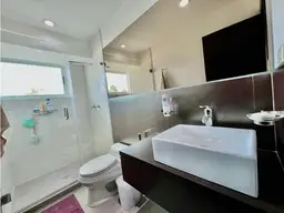 View 16