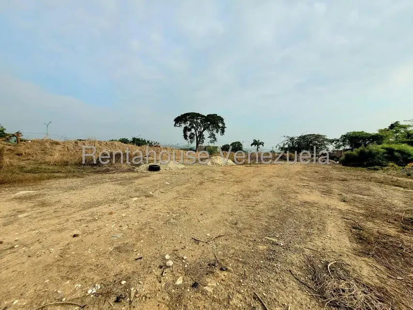Terreno (Industrial) en Alquiler en Centro, Lara - 2