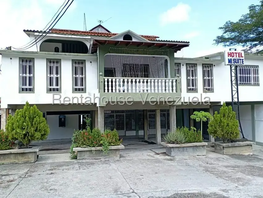 Comercial (Posada) en Venta en Kilometro 15, Merida