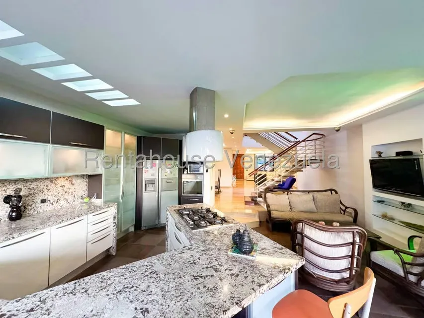 Casa (Multipes Niveles) en Alquiler en Colinas de Bello Monte, Distrito Metropolitano - 19