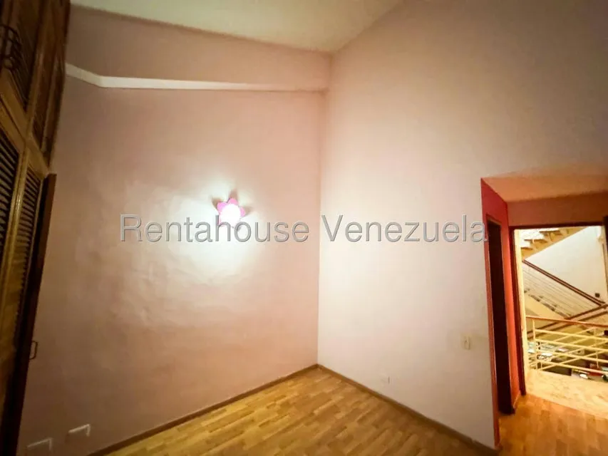 Casa (Multipes Niveles) en Alquiler en Colinas de Bello Monte, Distrito Metropolitano - 36