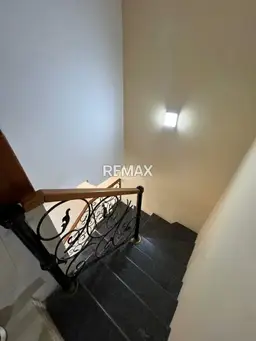 View 3