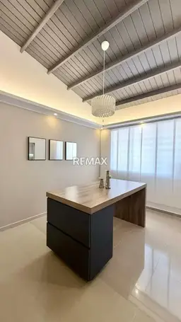 View 10