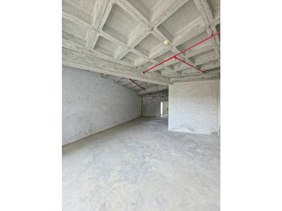 OFICINA EN VENTA 68 M2 - URB LAS MERCEDES - 4