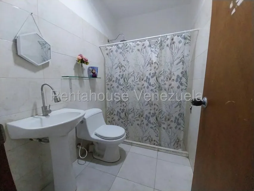 Comercial (Local Comercial) en Venta en La Pastora, Carabobo - 36