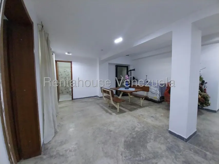 Comercial (Local Comercial) en Venta en La Pastora, Carabobo - 38