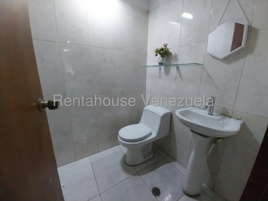 Comercial (Local Comercial) en Venta en La Pastora, Carabobo - 46