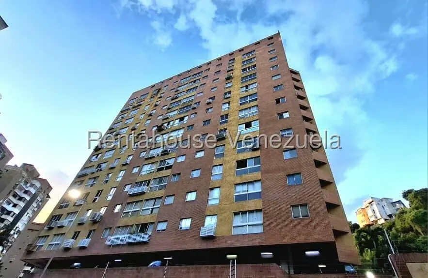 Apartamento (1 Nivel) en Alquiler en Santa Monica, Distrito Metropolitano - 26
