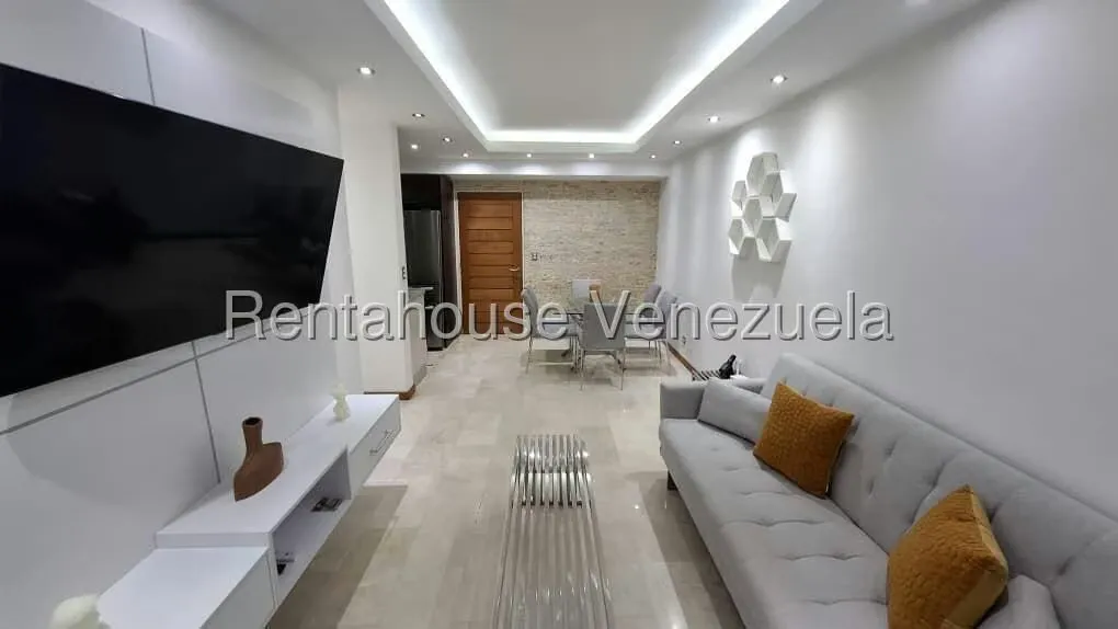 Apartamento (1 Nivel) en Alquiler en Santa Monica, Distrito Metropolitano - 4