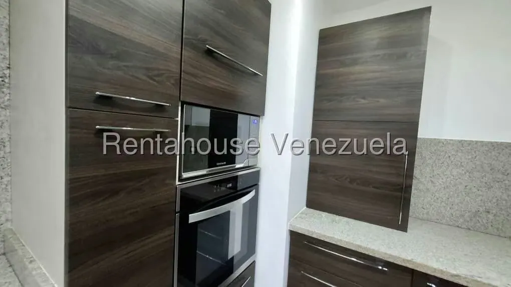Apartamento (1 Nivel) en Alquiler en Santa Monica, Distrito Metropolitano - 7