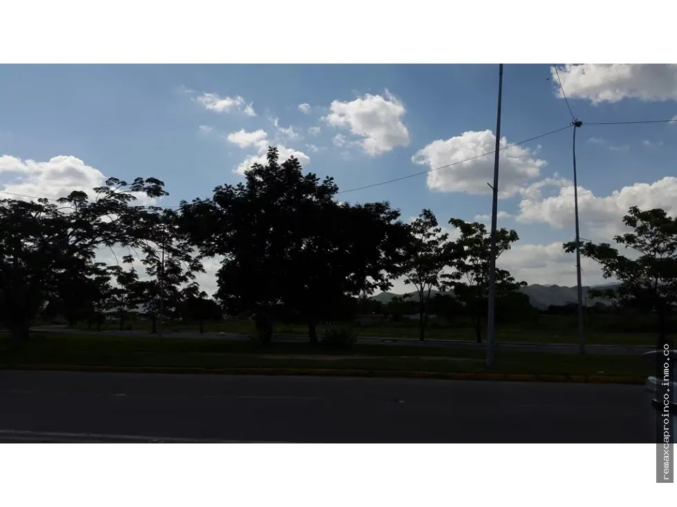 En Venta Terreno en Paraparal CODIGO 550766 - 5