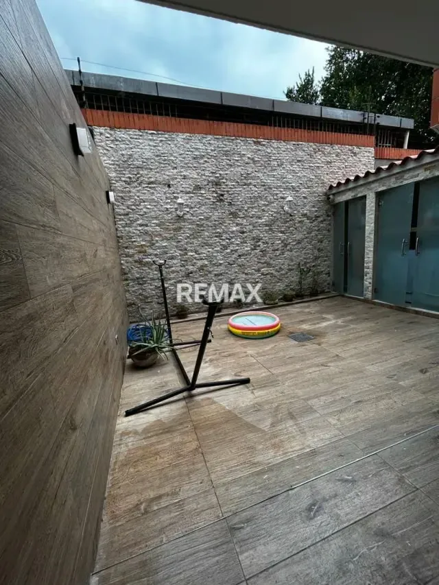 En venta Townhouse, Res. Villas de Camoruco - 16
