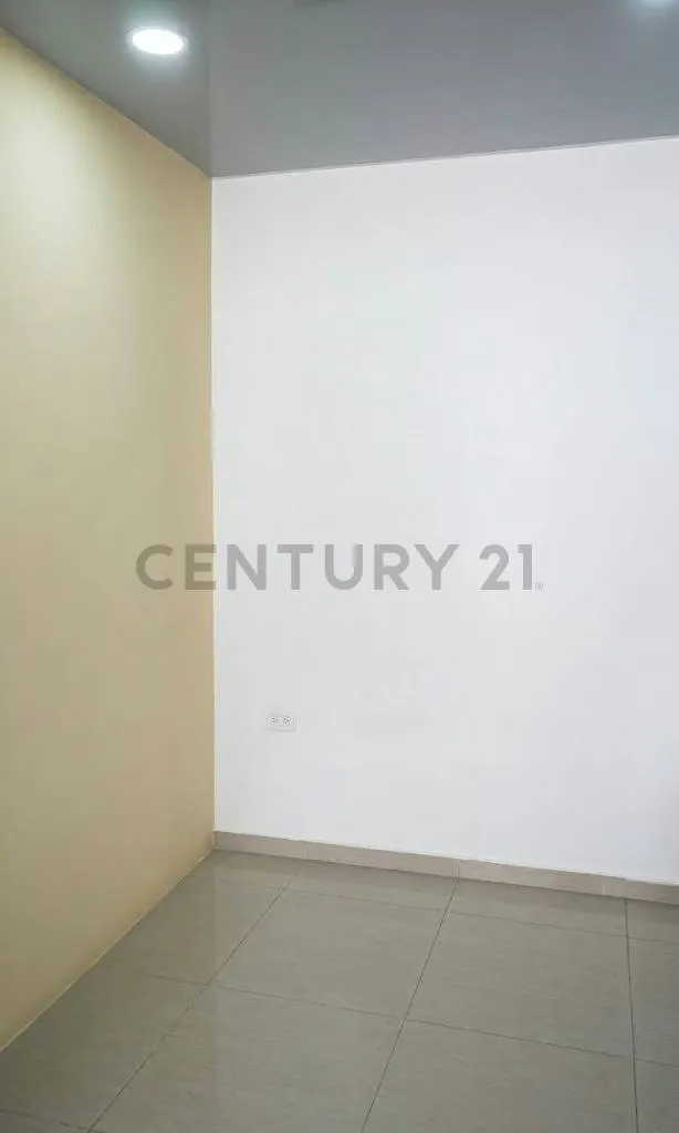 Tu nueva sede en el Edificio Vida Center, Lechería - 4