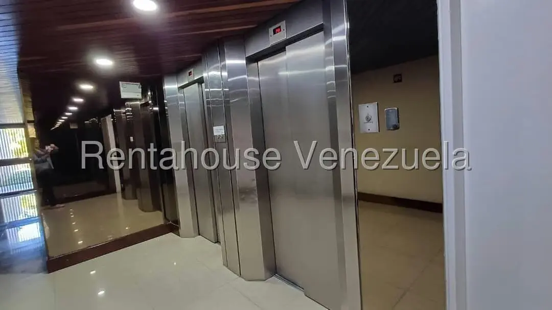 Apartamento (Penthouse) en Venta en La Tahona, Distrito Metropolitano - 14