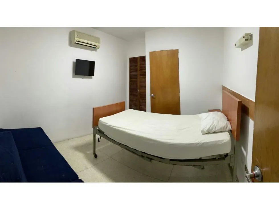 Se vende clinica 1000m2 Chuao 8916 - 30