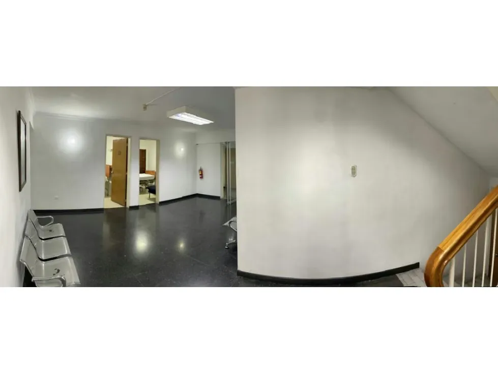 Se vende clinica 1000m2 Chuao 8916 - 6