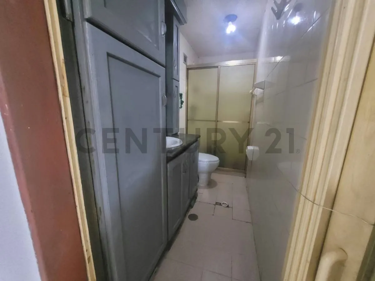 Casa en venta, 2 niveles - 11