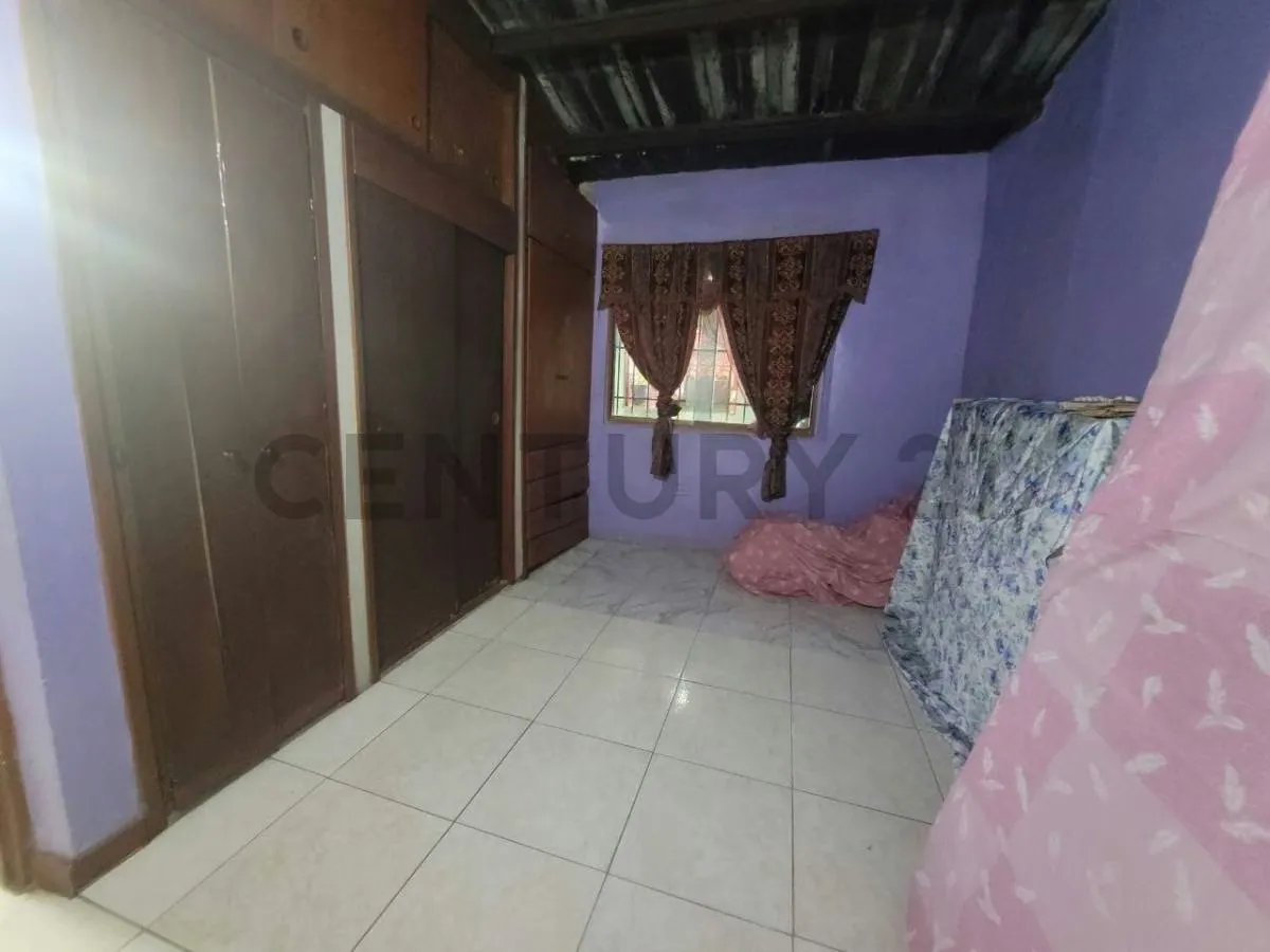 Casa en venta, 2 niveles - 9