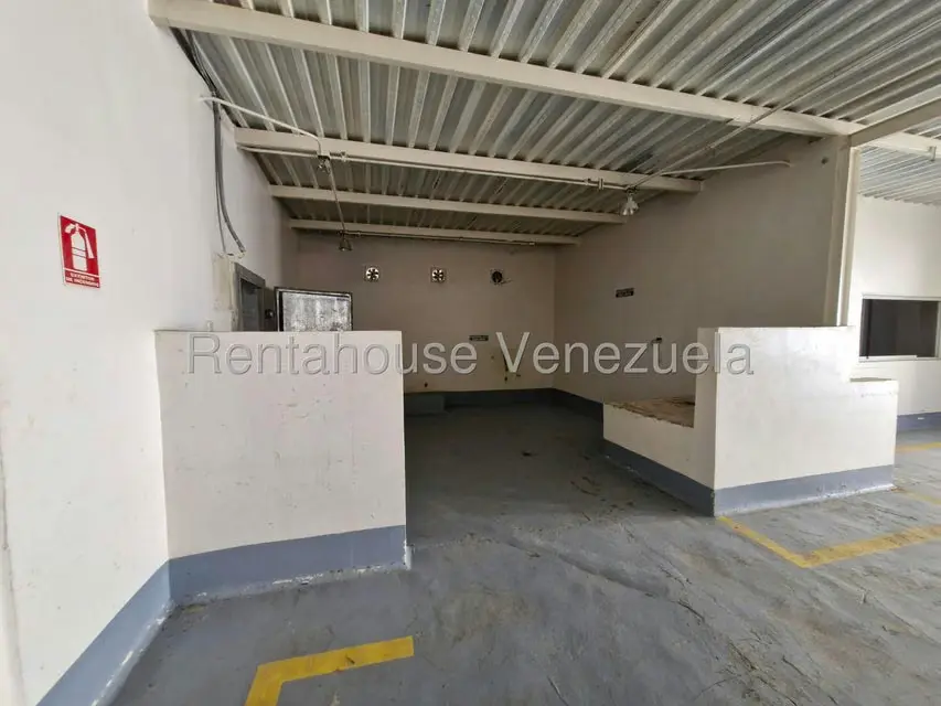 Comercial (Local Comercial) en Venta en Santa Rita, Aragua - 19
