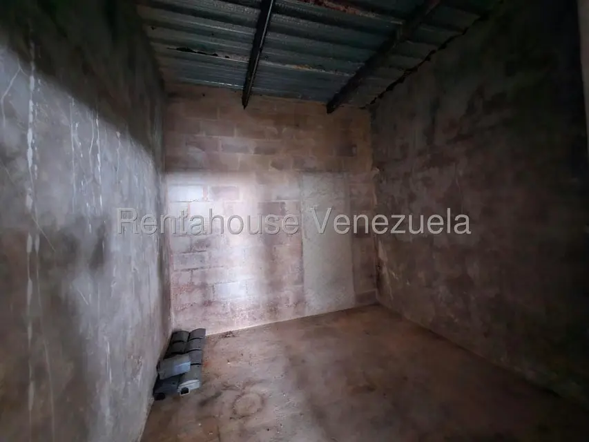 Comercial (Local Comercial) en Venta en Santa Rita, Aragua - 35