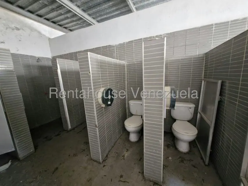 Comercial (Local Comercial) en Venta en Santa Rita, Aragua - 37