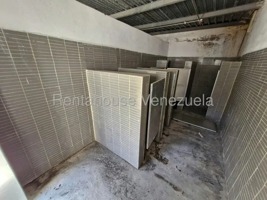 Comercial (Local Comercial) en Venta en Santa Rita, Aragua - 45