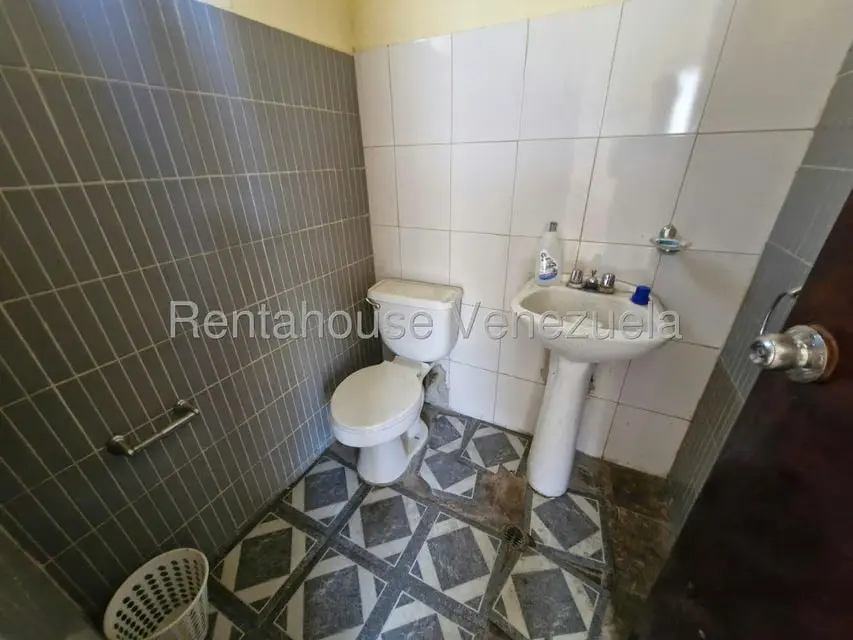 Comercial (Local Comercial) en Venta en Santa Rita, Aragua - 7
