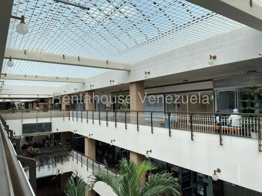 Local Comercial en Venta en Prados del Este, Distrito Metropolitano - 16