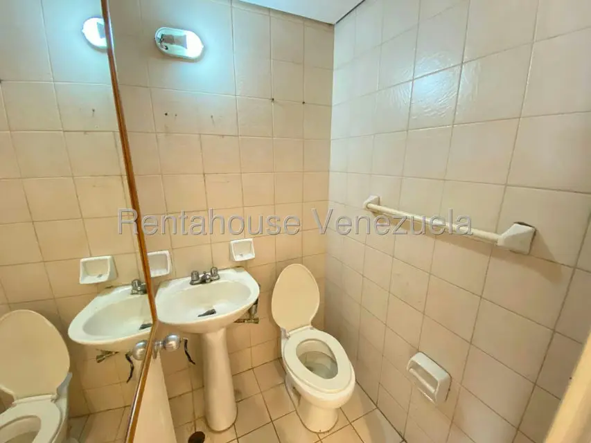 Local Comercial en Venta en Prados del Este, Distrito Metropolitano - 8