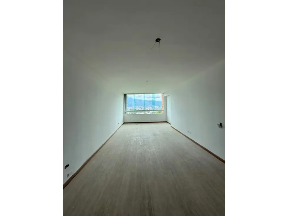 Se vende Apto 111m² 3h/2b/2p Lomas del Sol - 2