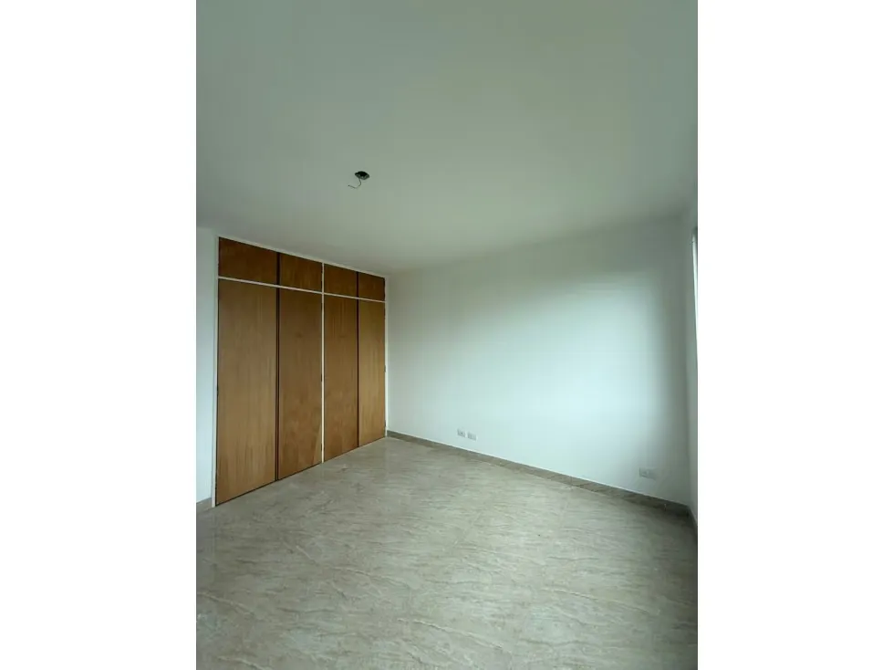 Se vende Apto 111m² 3h/2b/2p Lomas del Sol - 13