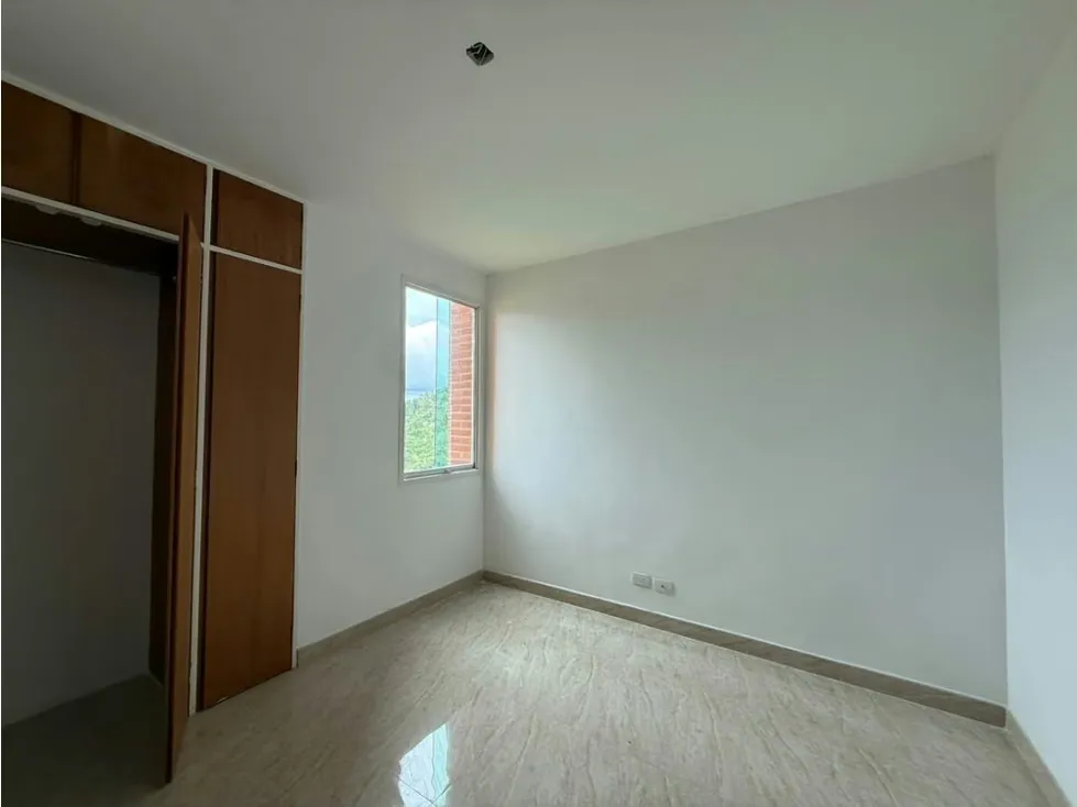 Se vende Apto 111m² 3h/2b/2p Lomas del Sol - 9