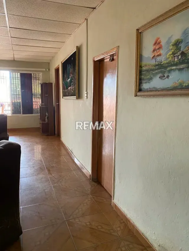 Casa en Sector Pomona. En Venta - 4