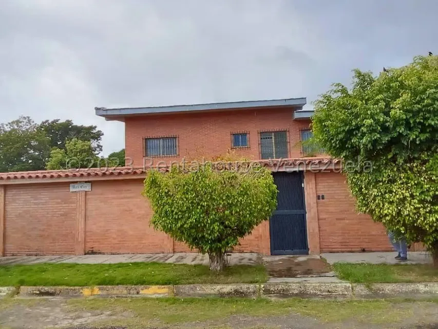 Apartamento (Planta Baja) en Venta en Ciudad Balneario Higuerote, Miranda