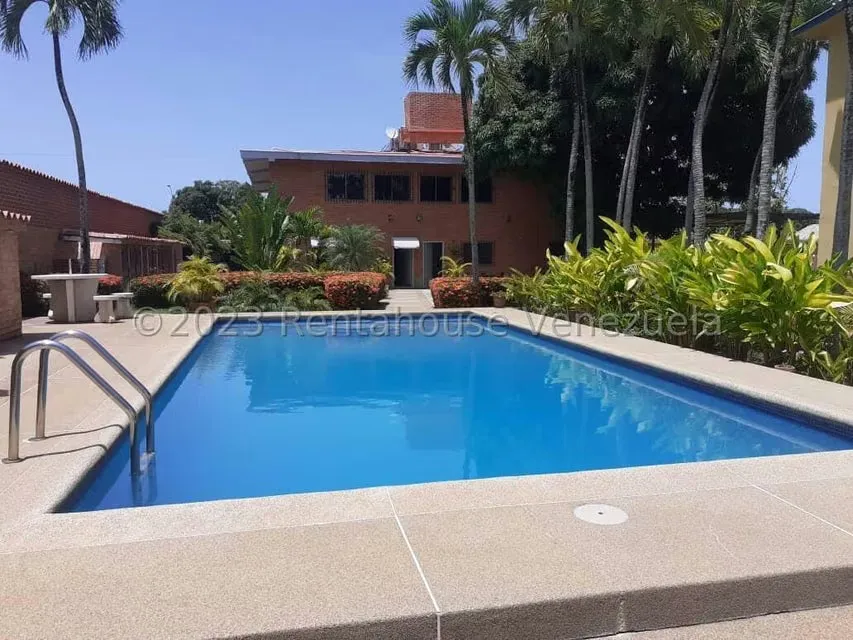 Apartamento (Planta Baja) en Venta en Ciudad Balneario Higuerote, Miranda - 17