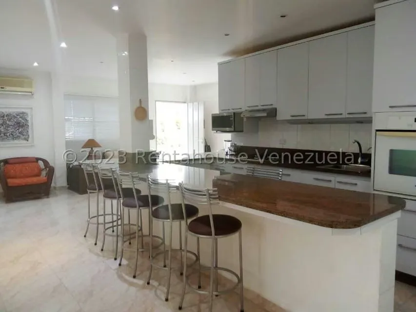 Apartamento (Planta Baja) en Venta en Ciudad Balneario Higuerote, Miranda - 6
