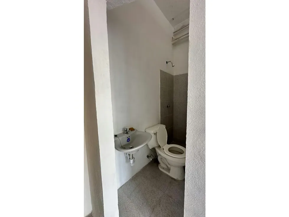Se vende Casa Comercial 475,50m² 5p Los Chaguaramos - 17