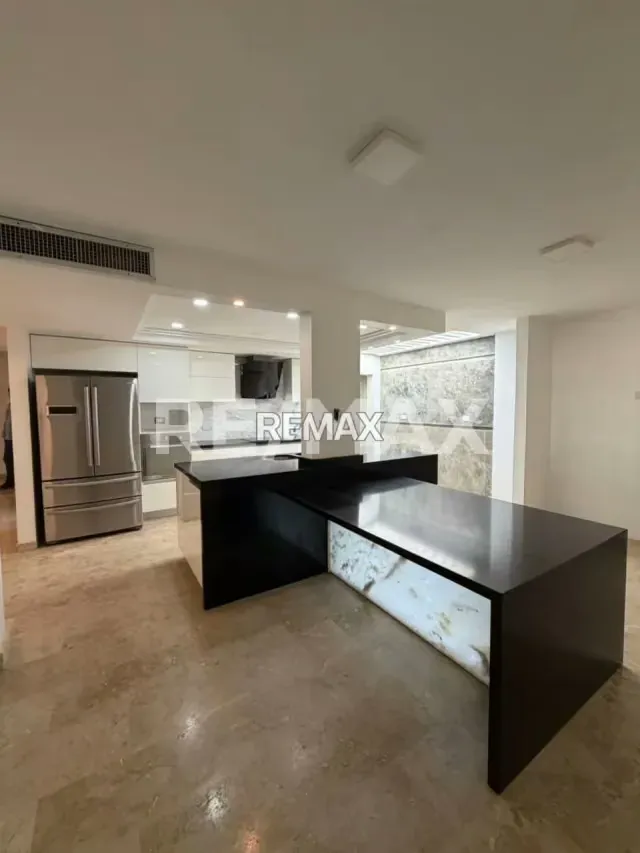 CASA EN ALQUILER LAGO COUNTRY 2 - 4