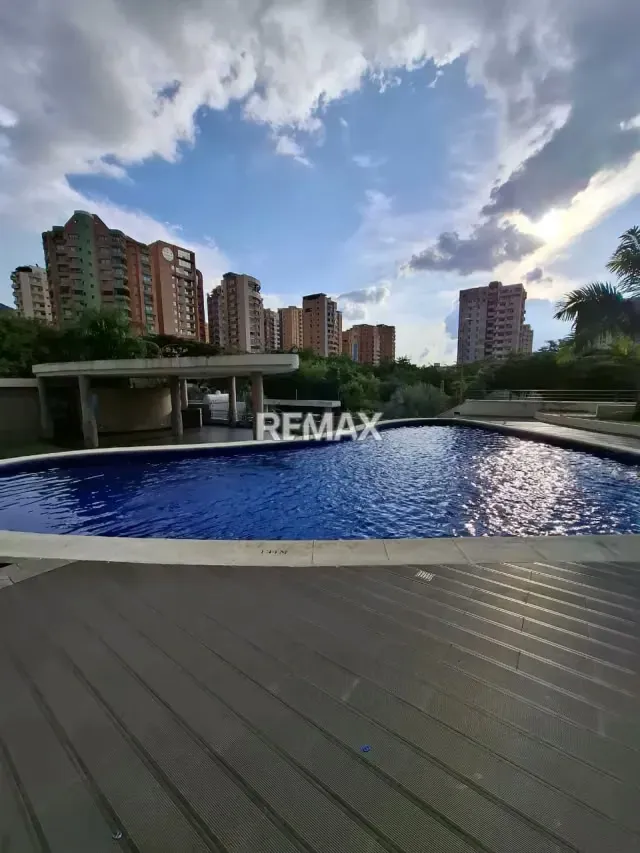 Pent House a Estrenar Res Vistapo Urb Trigaleña Alta - 3