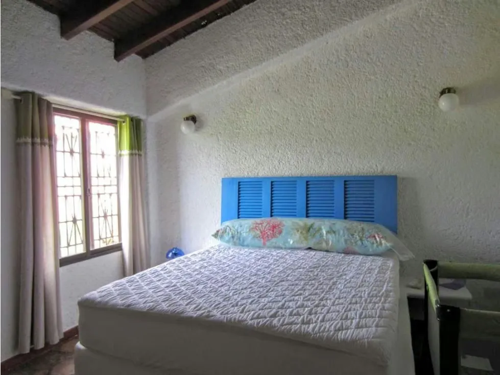 Se vende casa 196m² 2h/2b/1p Rio Chico - 23