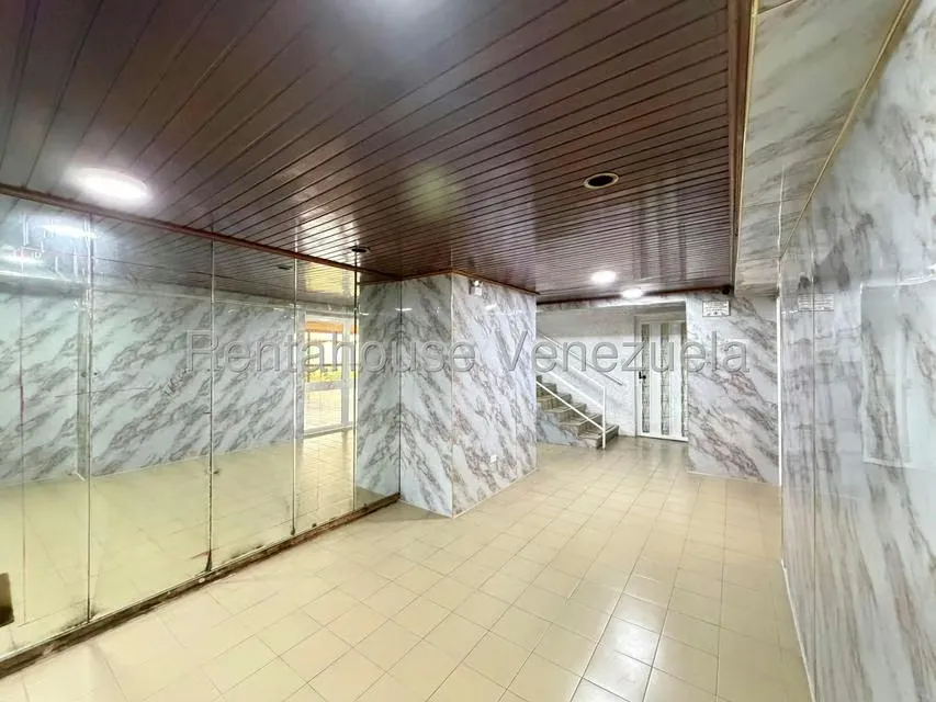 Apartamento (1 Nivel) en Venta en La Urbina, Distrito Metropolitano - 31