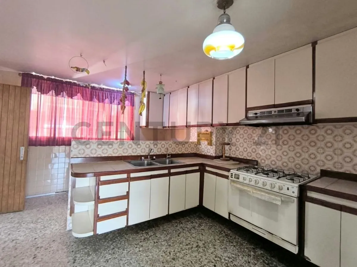 Apartamento en alquiler en Puerto La Cruz - 3
