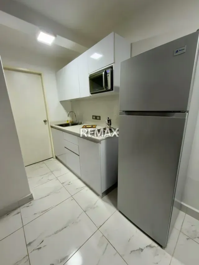 Se alquila apartamento, trigal sur, planta 100%