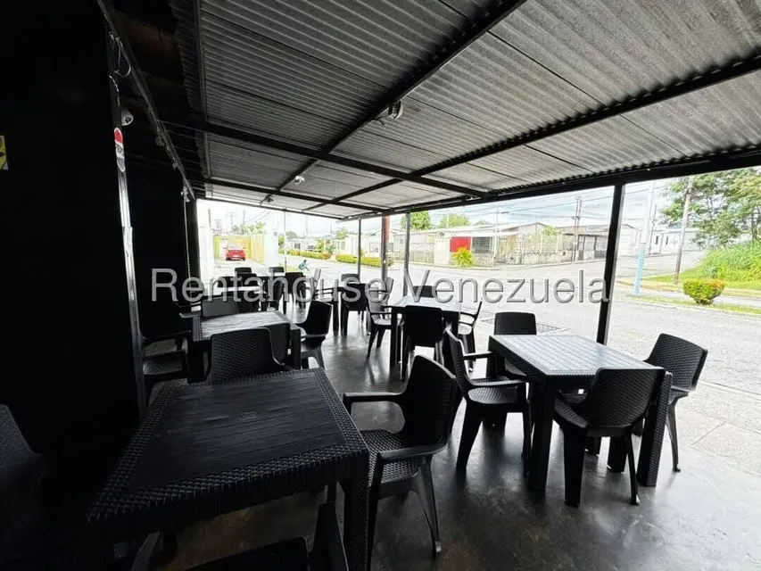 Local Comercial en Alquiler en Prados del Sol, Portuguesa - 2