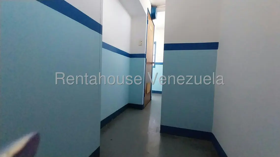 Local Comercial en Alquiler en Zona Este, Lara - 27