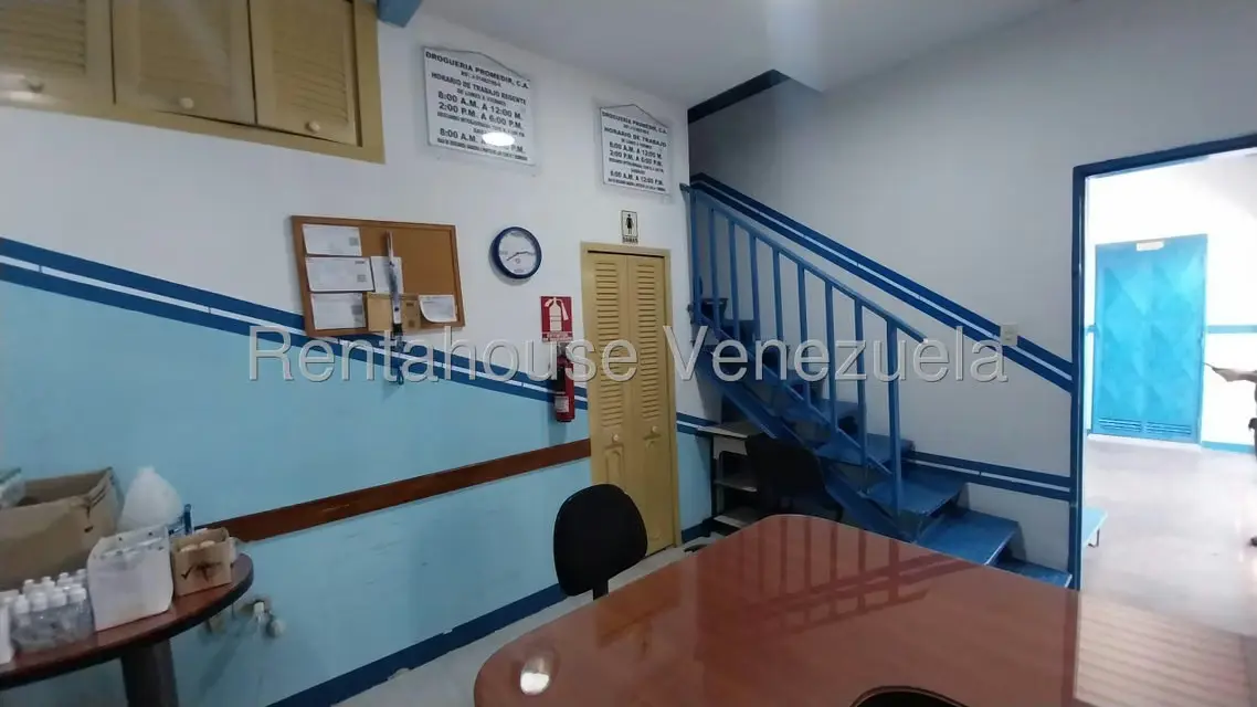 Local Comercial en Alquiler en Zona Este, Lara - 33