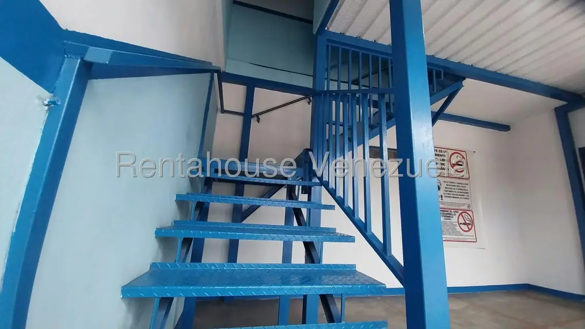 Local Comercial en Alquiler en Zona Este, Lara - 9