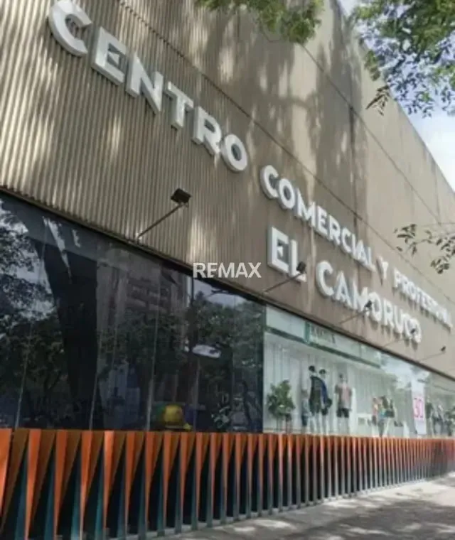 Tu próximo éxito em Oficina Premium de 63 m² en el C.C. Camoruco – Piso Alto con Vista Panorámica