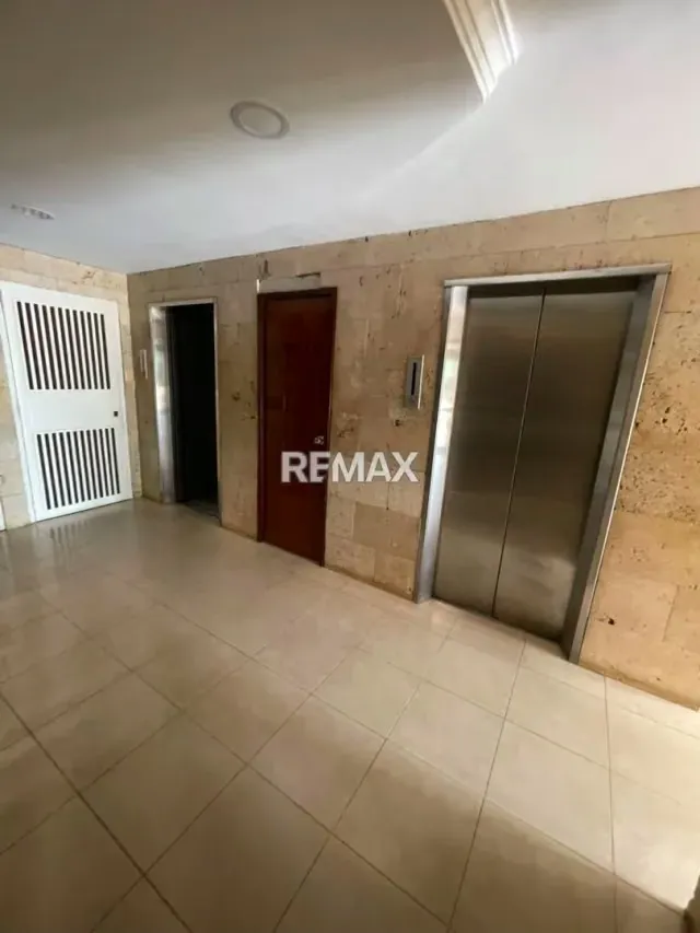 Apartamento en venta para remodelar Urb. La Granja Res. Don Bosco - 3